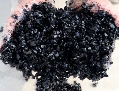 共和沥青冷补料（沥青砂）的优势特点与施工流程解析